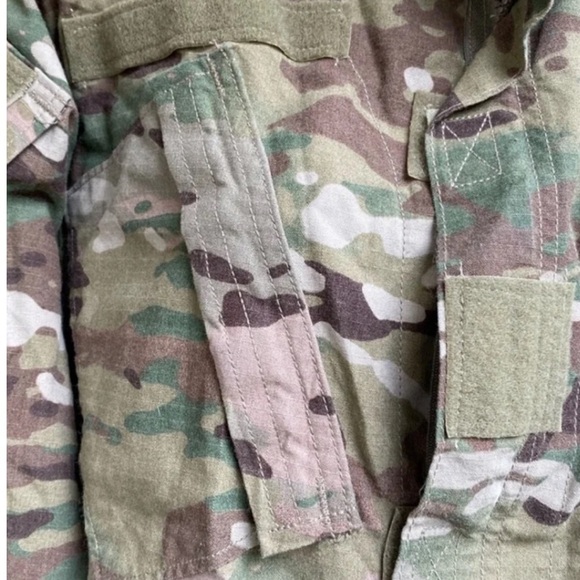 US Army Camouflage Military Jacket - Picture 2 of 9